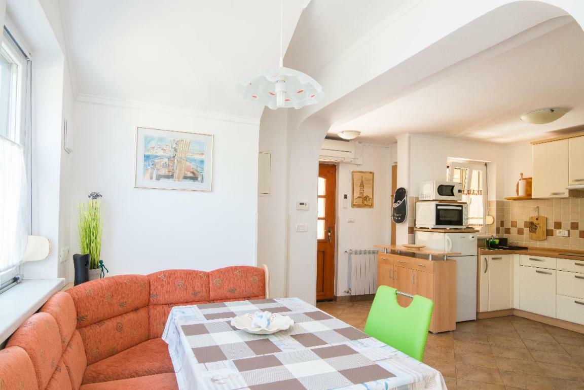 Solmar, Apartment With Big Terrace Near Nature بورتوروز المظهر الخارجي الصورة